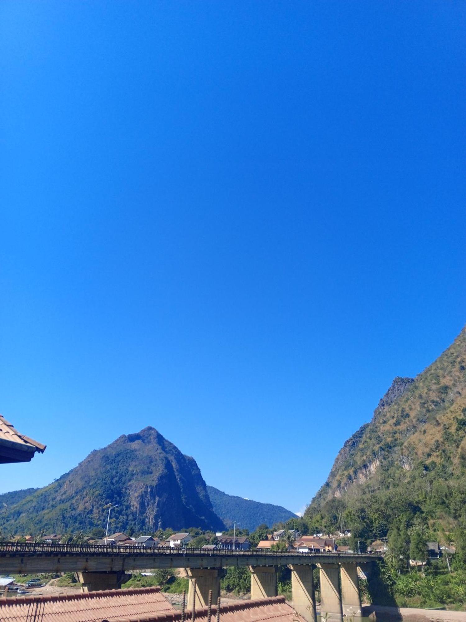 Sunrise Guest House Nongkhiaw Стая снимка